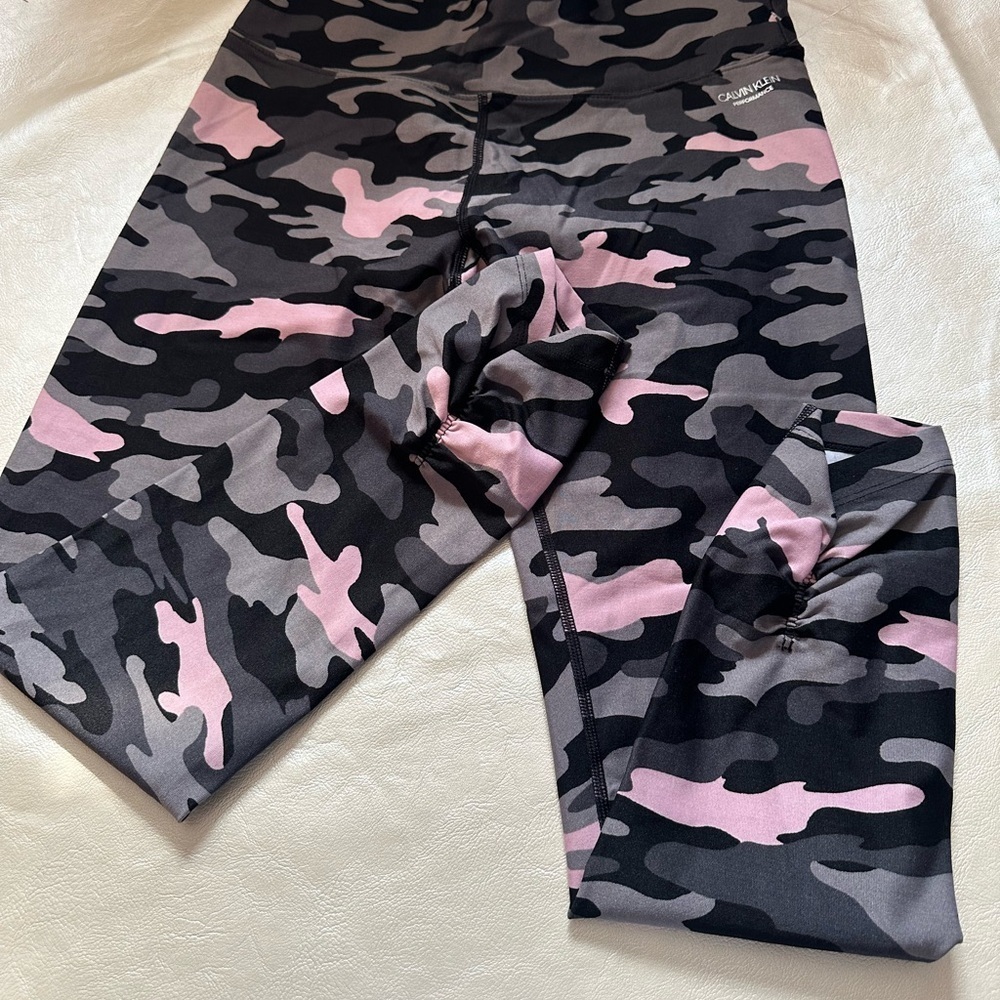 Calvin Klein Pink and Black Camouflage Leggings